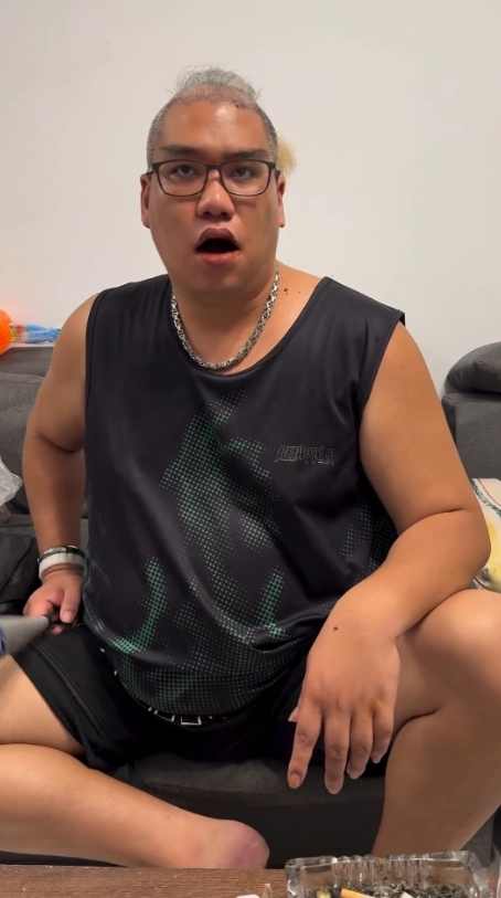 各位注意，這一個抖音直播主叫口癌檳榔哥